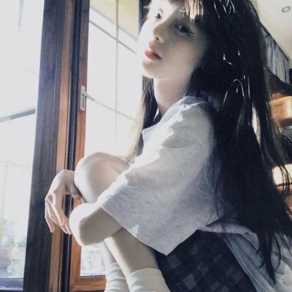 莱昂